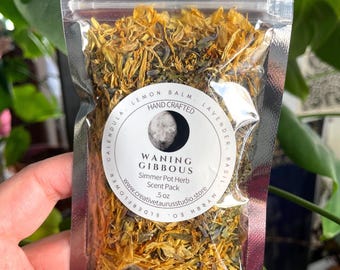 Waning Gibbous Simmer Pot • Integrate & Reflect • Herbal Moon Phase Blend