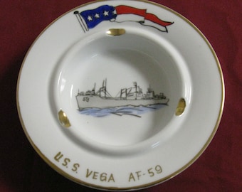 Vintage 1961 Ceramic Handpainted US Navy USS Preble DLG-15 6.25 Inch ashtray Vintage 1961 Ceramic Handpainted US Navy USS Preble DLG-15 6.25 Inch ashtray
