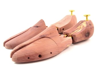 CEDAR SHOE Tree wood SIZE 38/39 Men Accessories