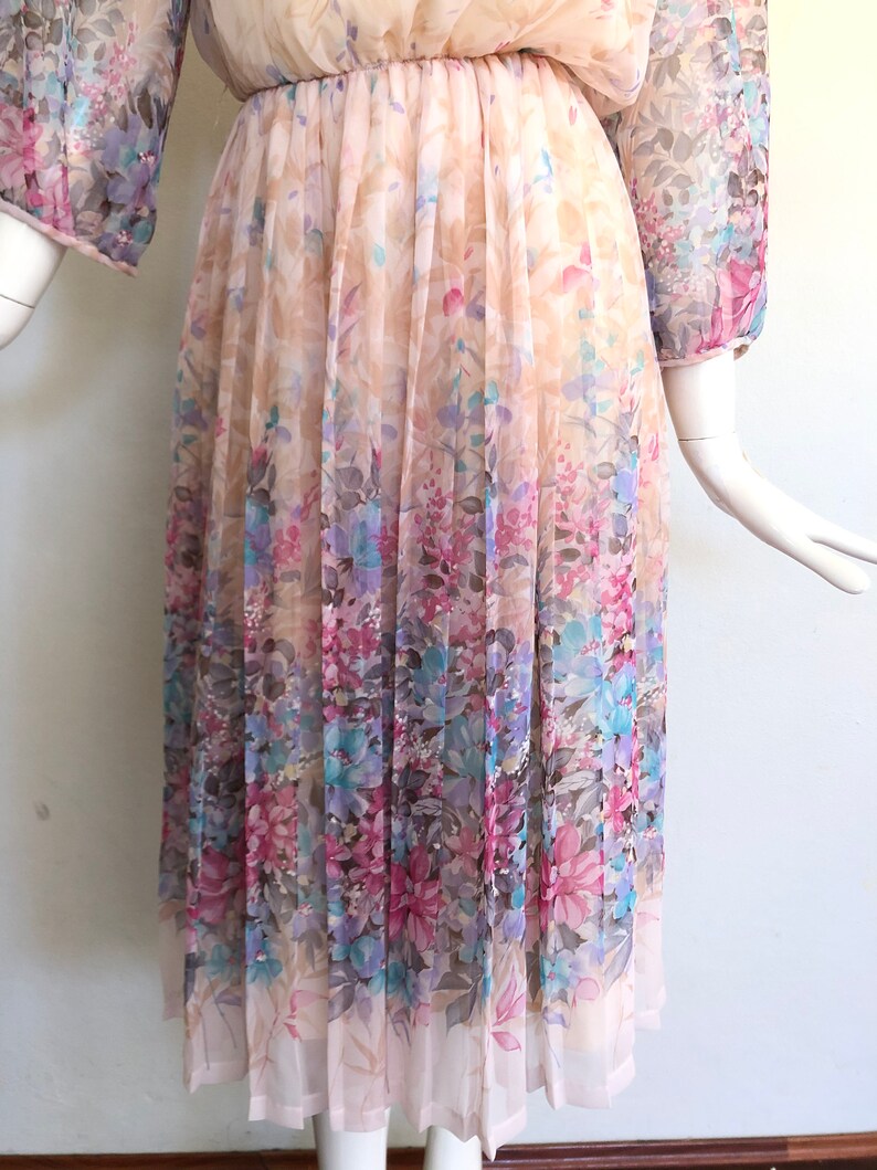 Size Small Vintage 80s Boho Pastel Watercolour Floral Chiffon 34 Sleeve Midi Tea Dress