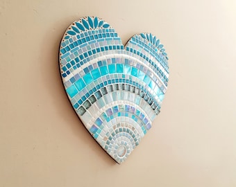 30cm Mosaic Wall Heart - Sea Breeze