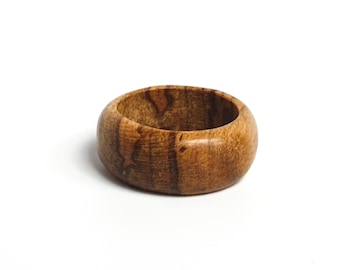 US 8 Cherry wood ring // Band ring // Wooden ring // Natural jewelry // Statement ring // Wooden jewelry // Unique jewelry // Recycled wood