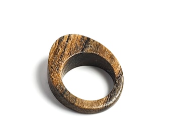 US 7 1/4  Amazaque wood ring // Wooden ring // Natural jewelry // Modern jewelry // Statement ring // Wooden jewelry // Unique jewelry //