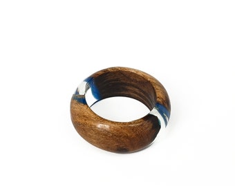 US  Cherry wood and clear and blue resin ring / Clear ring / Wooden ring / Natural jewelry / Statement ring / Wooden jewelry / Wooden ring