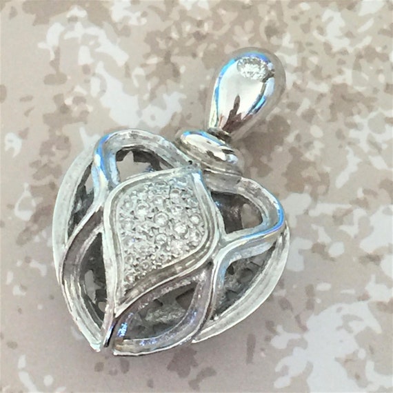 Unique heart pendant in 18k white gold set with d… - image 2