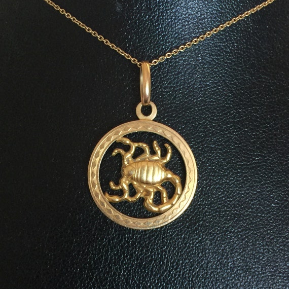 Scorpio horoscope zodiac pendant in 18k yellow go… - image 3