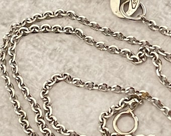 18k white gold chain, curb link, length 41 cm