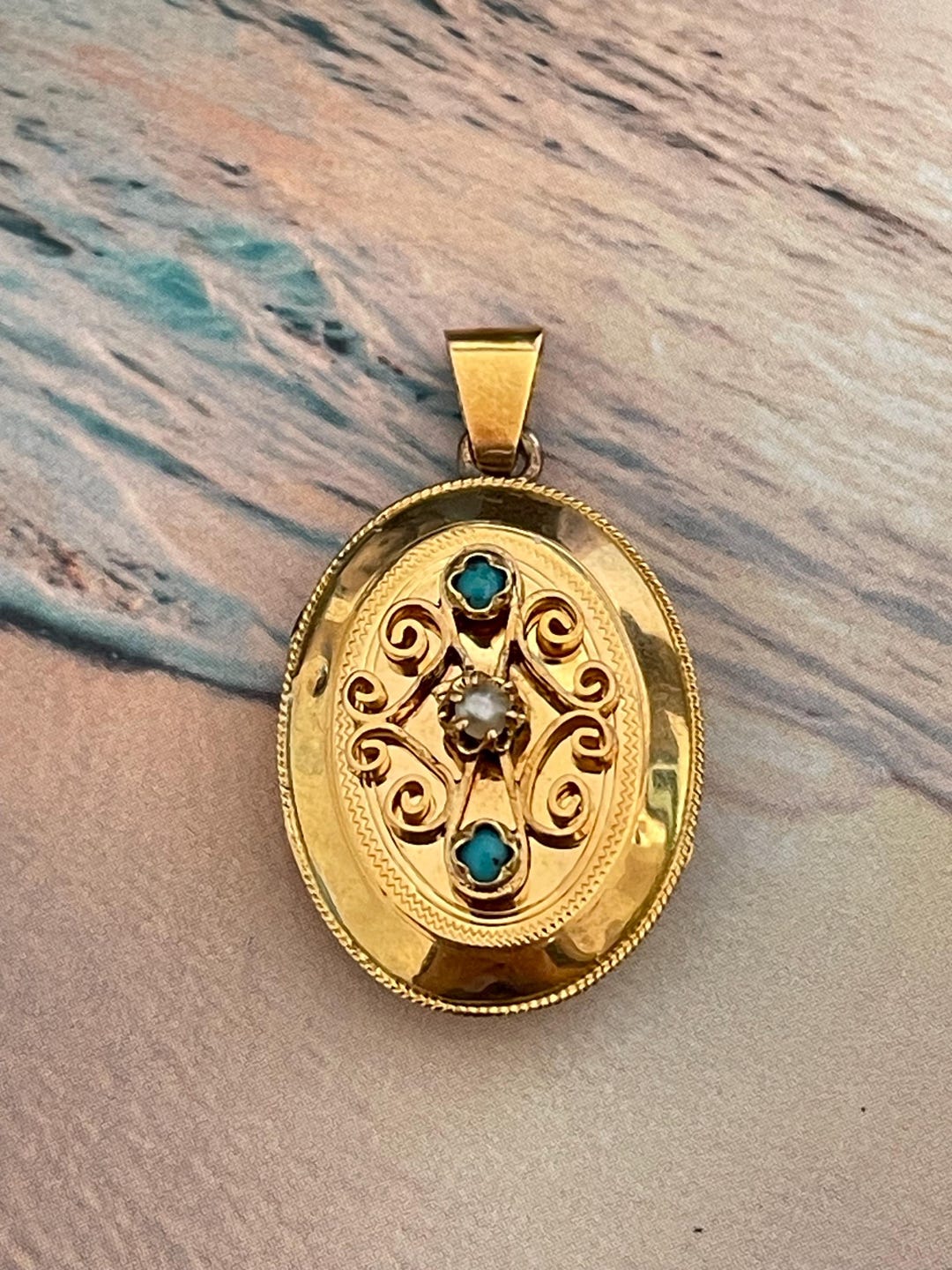 Médaillon En Or 18 Carats Jaune - Bijou Vintage, Occasion, Porté