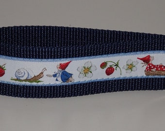 Acufactum woven ribbon Pippa and Pelle in summer lanyard blue or red lucky charm friendship gift forest nature strawberries garden