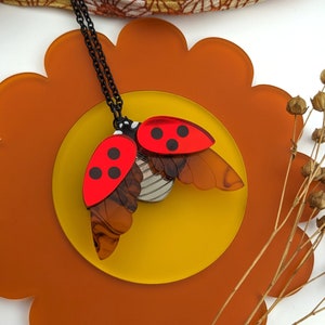 3 Colours PRE ORDER Ladybird Pendant, red ladybug, insect, beetle, laser cut, gift Red Mirror