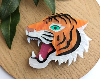 Broche Tigre Inspiración japonesa, feroz, naranja, gato grande, corte láser, Perspex, animal, felino, joyería acrílica, broche acrílico