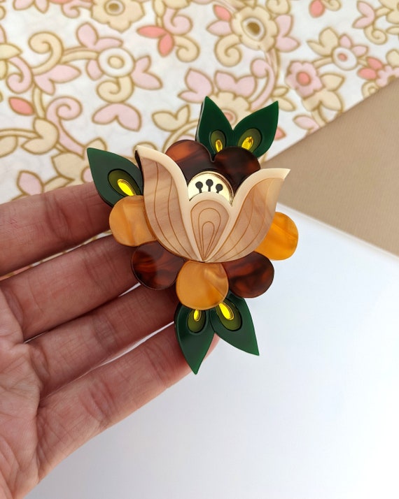Perspex brooches deals
