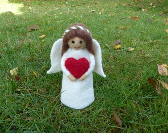 Hawanja Felt Egg Warmer Angel with Heart