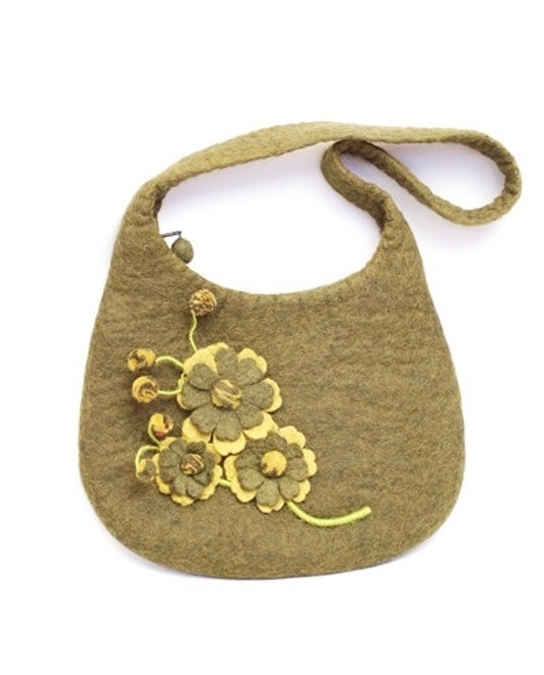 Hawanja felt bag green with flowers image 1