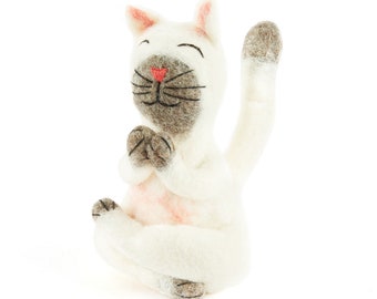 Hawanja felt egg warmer cat white