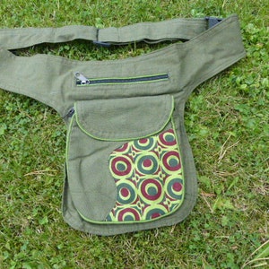Tissu à motifs vert poche ceinture Hawanja image 2