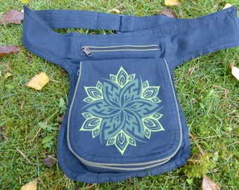 Sac de ceinture Hawanja noir avec M ou L à motifs verts