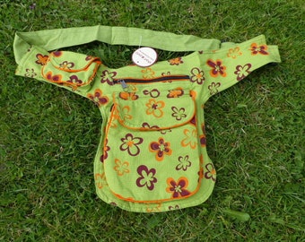 Hawanja poche de ceinture vert grinçant avec des fleurs M ou L