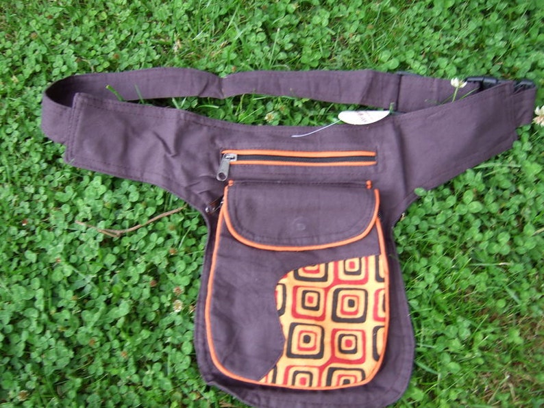 Hawanja sac de ceinture marron avec tissu à motifs orange image 1