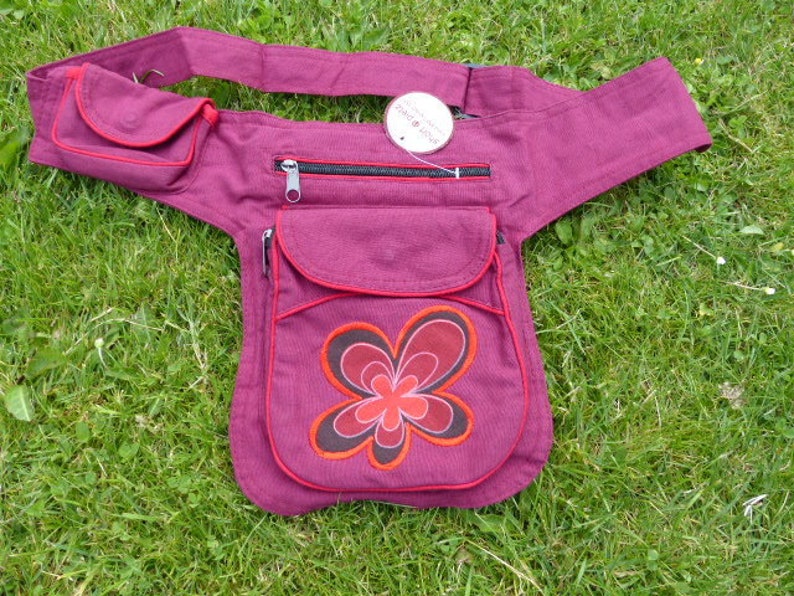 Hawanja sac à ceinture en bergin avec fleur M ou L image 1