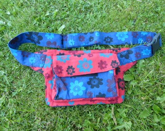 Hawanja Belt bag red/dark blue with flowers