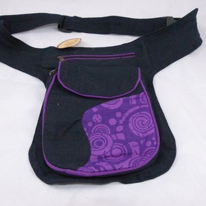 Hawanja Belt bag black with purple pattern image 2