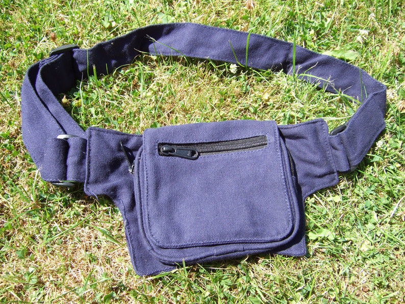 Hawanja KL. Belt Bag dark Blue image 1