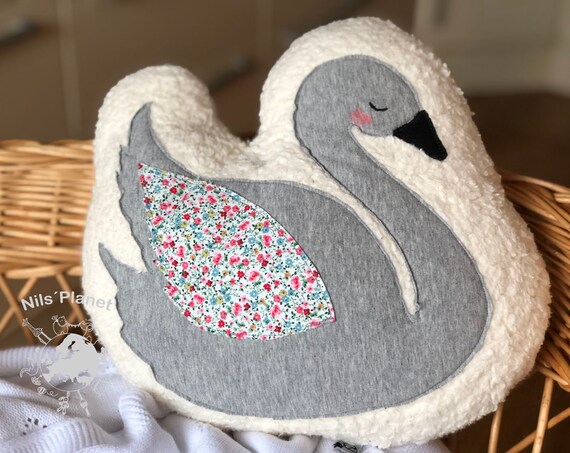 swan cuddly toy