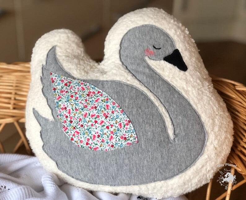 swan cuddly toy