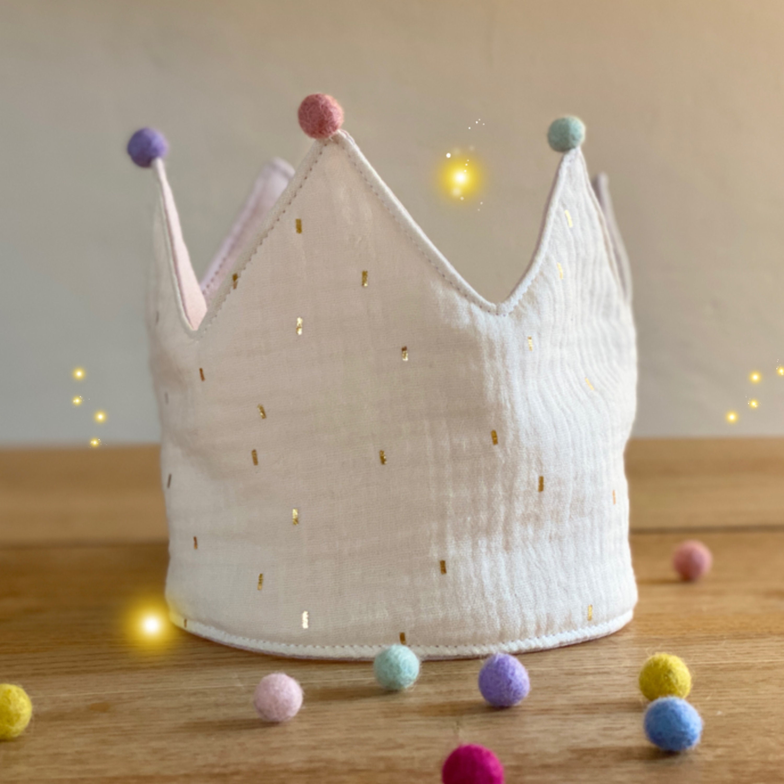 Couronne d'anniversaire tissu couronne mousseline écru paillettes dorées  couronne d'anniversaire enfant couronne bébé unisexe -  France