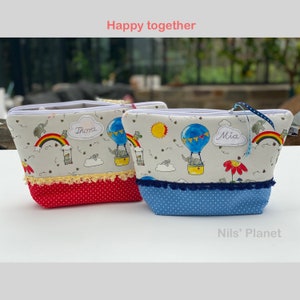 Windeltasche HAPPY TOGETHER blau Kulturbeutel Stiftetasche Kind Baby Waschtasche personalisierbar Elefant Hippo Geschenk Bild 2