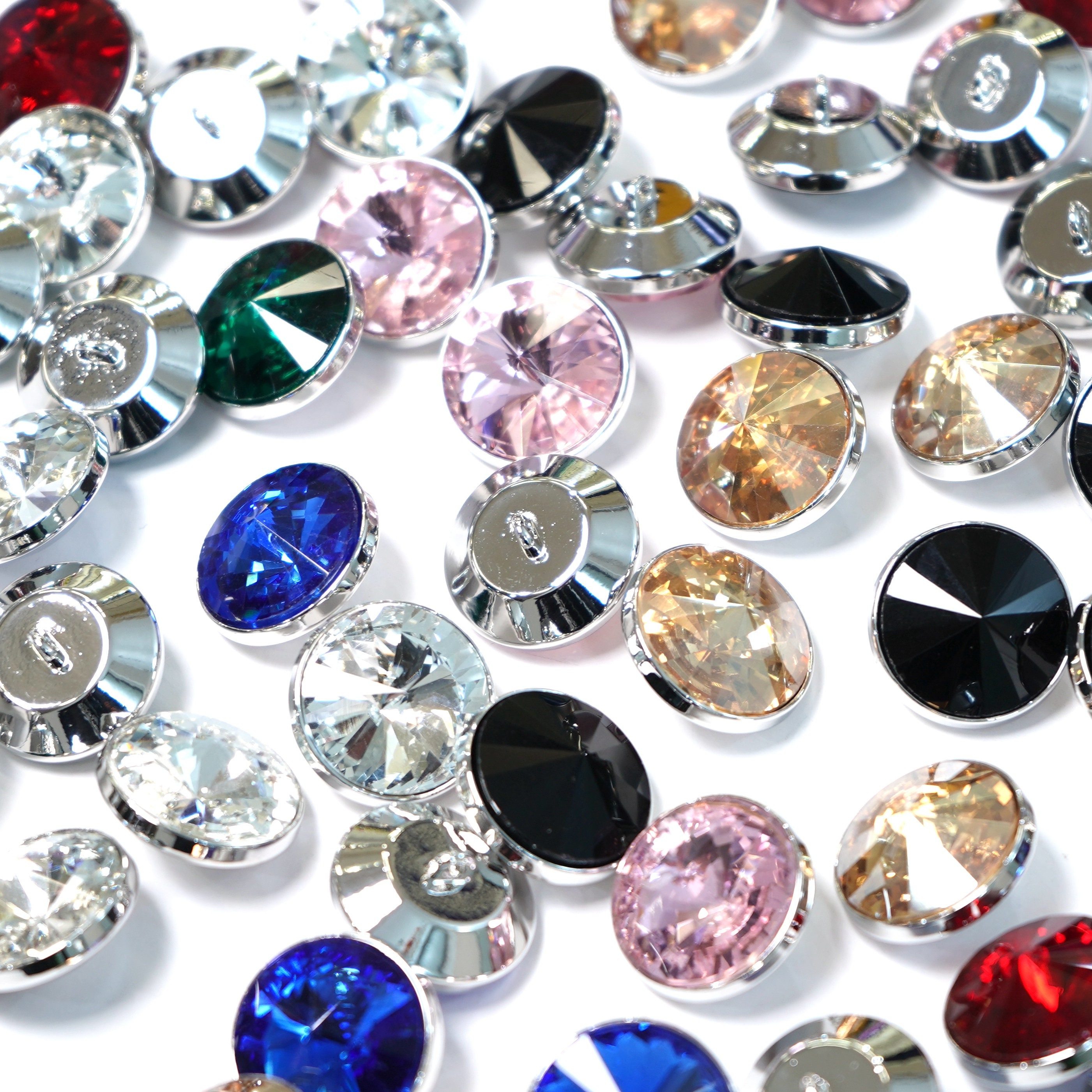 Rhinestone Round Button 19.87mm X 19.87mm 204 02 / Sew on Bling Sparkle ...