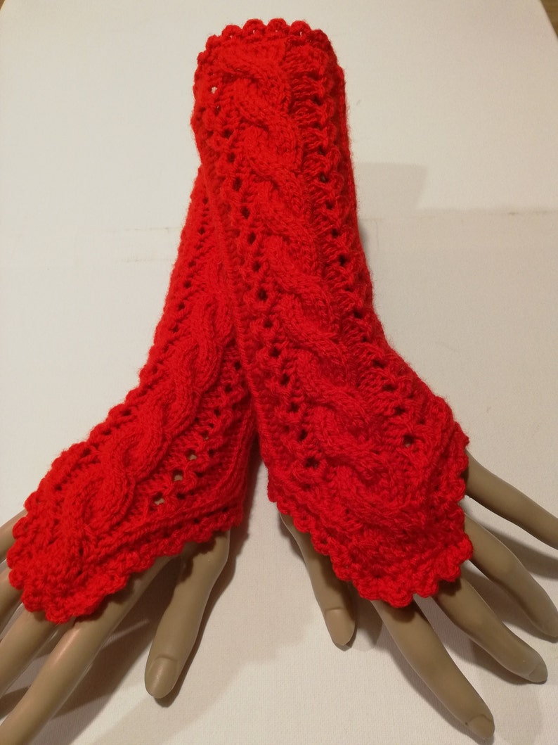 Gestrickte Pulswärmer Maika, rot Bild 1