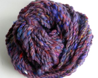 Super Chunky knitting yarn, hand-spun, effect yarn "Plum"