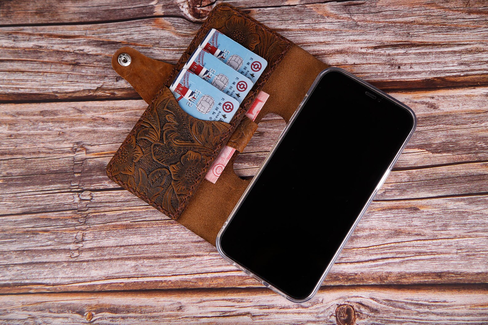 Wireless Charging iPhone Xr 6plus 12 mini 11 Pro Max leather | Etsy