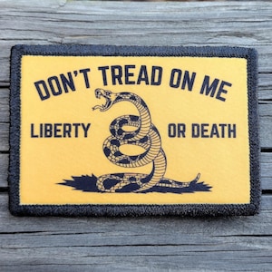 Don&#39;t Tread On Me Liberty Or Death Morale Patch - Hook and Loop Backing for Backpack, Rucksack, Operator Hat and Much More!