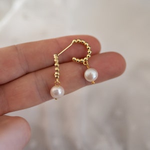 Bridal stud earrings, pearls, pearl earrings, stud earrings for wedding, playful earrings image 4