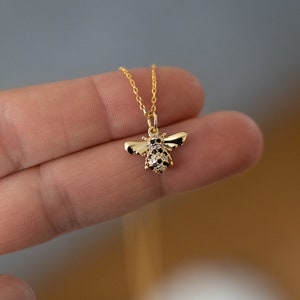 Necklace bumblebee, necklace bee