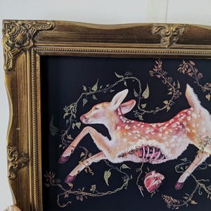 Impresión giclée de póster de cervatillo gótico, naturaleza macabra, ciervos, arte botánico, flores, horror de Aníbal imagen 2