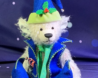 Dooley: Ręcznie robiony elf z moheru - Głowa elfa w warsztacie Świętego Mikołaja