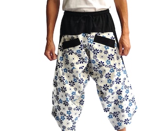 Japanese Pants and Hakama Pants Men, Pantalon Japonais in  Floral Japanese Style Cotton Pants: Men's Samurai Yoga Trousers