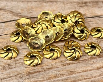 30 flache Perlenkappen ANTIK GOLD 9mm - gerillt  verziert