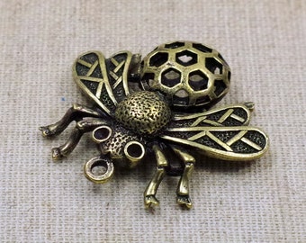 1 XL pendant BEE antique bronze 35x37x8mm - 3D