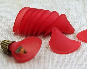 10 Callas 15 x 25 mm-Red frosted-Acrylic flowers