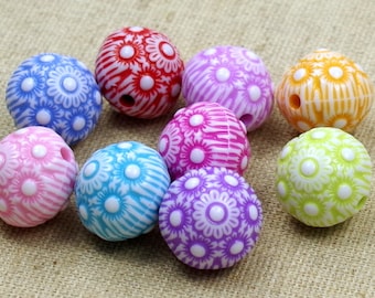 6 Vintage BLUMEN Beads 15 mm White Colorful - Color Mix