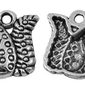 10 zawieszek wiewiórka 15 x 13 mm antyczne SREBRO
