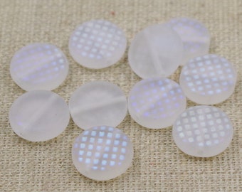 10 böhmische Glasperlen 10mm BUTTONS - klar matt - AB-Muster