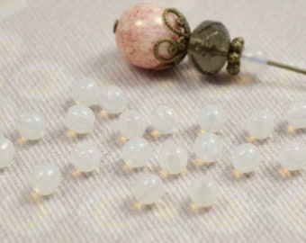 20 Bohemian MINI glass beads 4 mm white OPAL