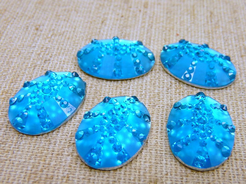 10 edle Cabochons 18x13mm TÜRKIS AZUR oval Bild 1