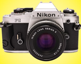 Nikon FM10 + Zoom Nikkor 35–70 mm f/3.5-4.8 | Fotocamera reflex a